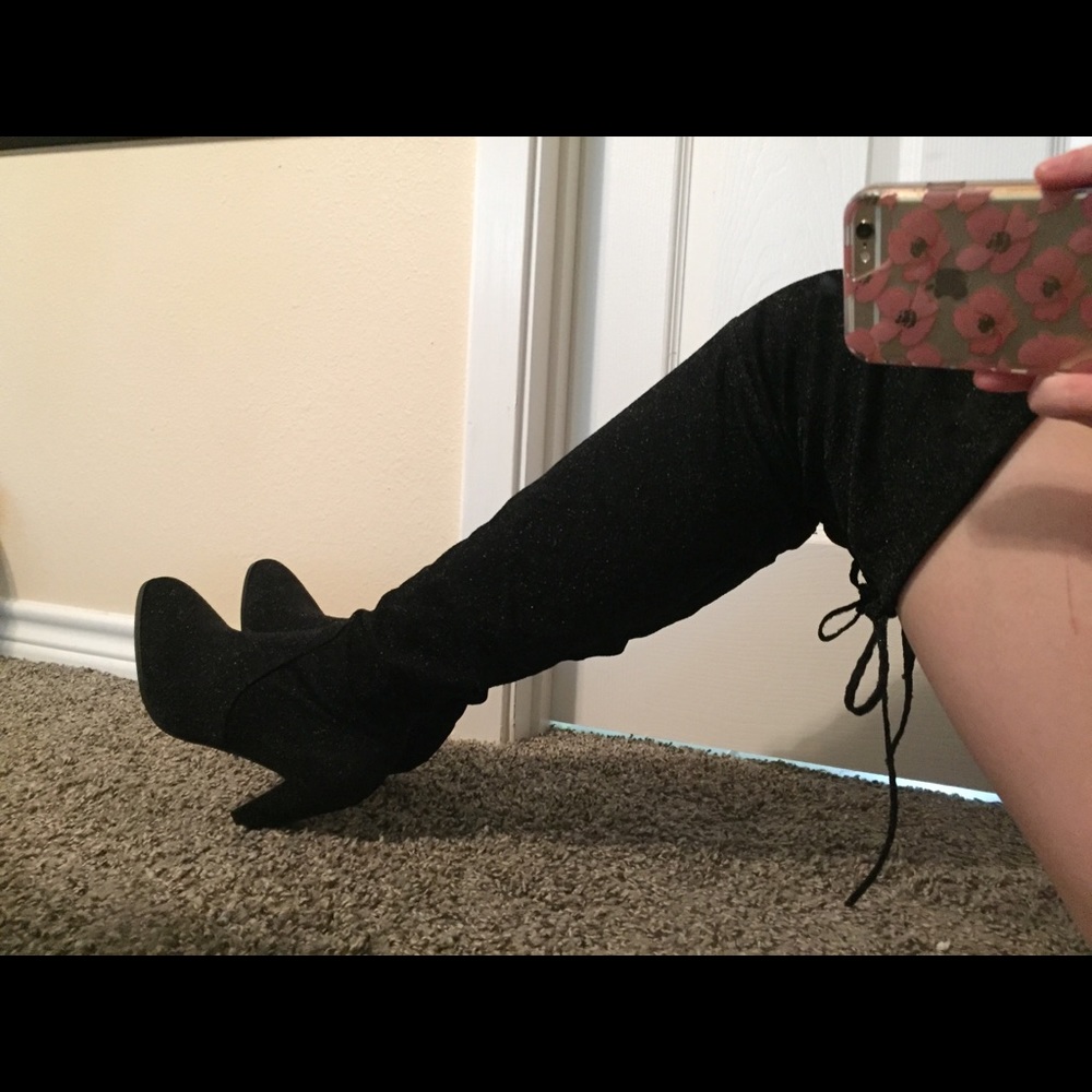 Over the Knee Black High heel boots!! Sparkly!New